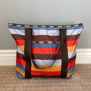 Lesportsac shoulder bag